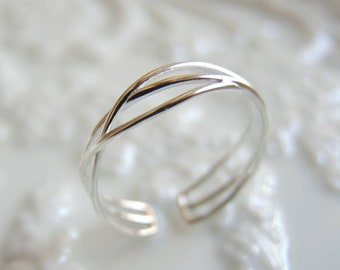 Adjustable silver ring, Criss cross silver ring, Fast shipping gift, Rings for women, Simple Ring, Sterling silver ring, hollow silver ring