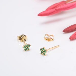 Tiny flower Stud earrings, Small stud earring, Minimalist earrings, Dainty earrings, Gold earrings, Cz flower earrings, Sterling silver stud