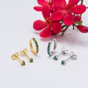 Set of 3 green stone earrings, Fast shipping gift, 3 earring green Set, Set Tiny Emerald Earrings, Multi piercing earrings, Helix piercing