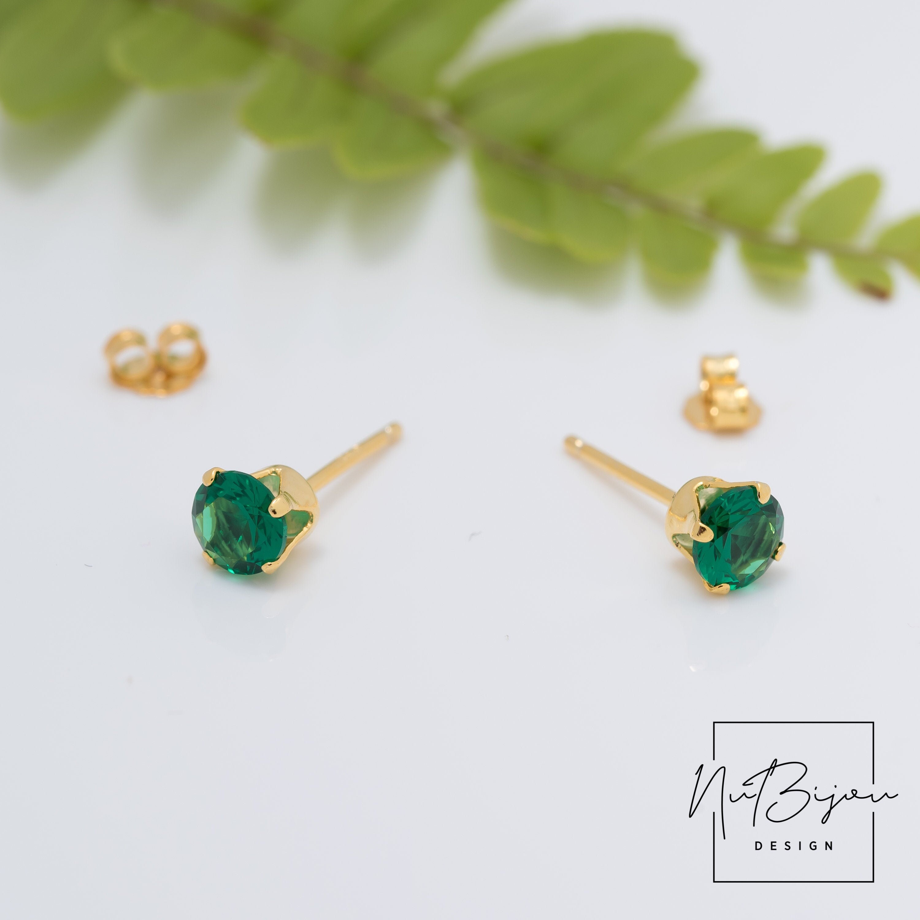 Tiny green Stud earringssmall stud earrings minimalist Etsy