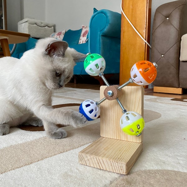 guineapigler Balles interactives rotatives pour chats, cadeau de roue d'exercice pour chat, meubles pour chat, arbre à chat, lit pour chat, tour pour chat, jeu en bois personnalisé