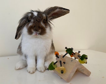 Rabbit Feeder Toy, rabbit wood toy, rotating rabbit toy, bunny toy, bunny feeder, bunny chew
