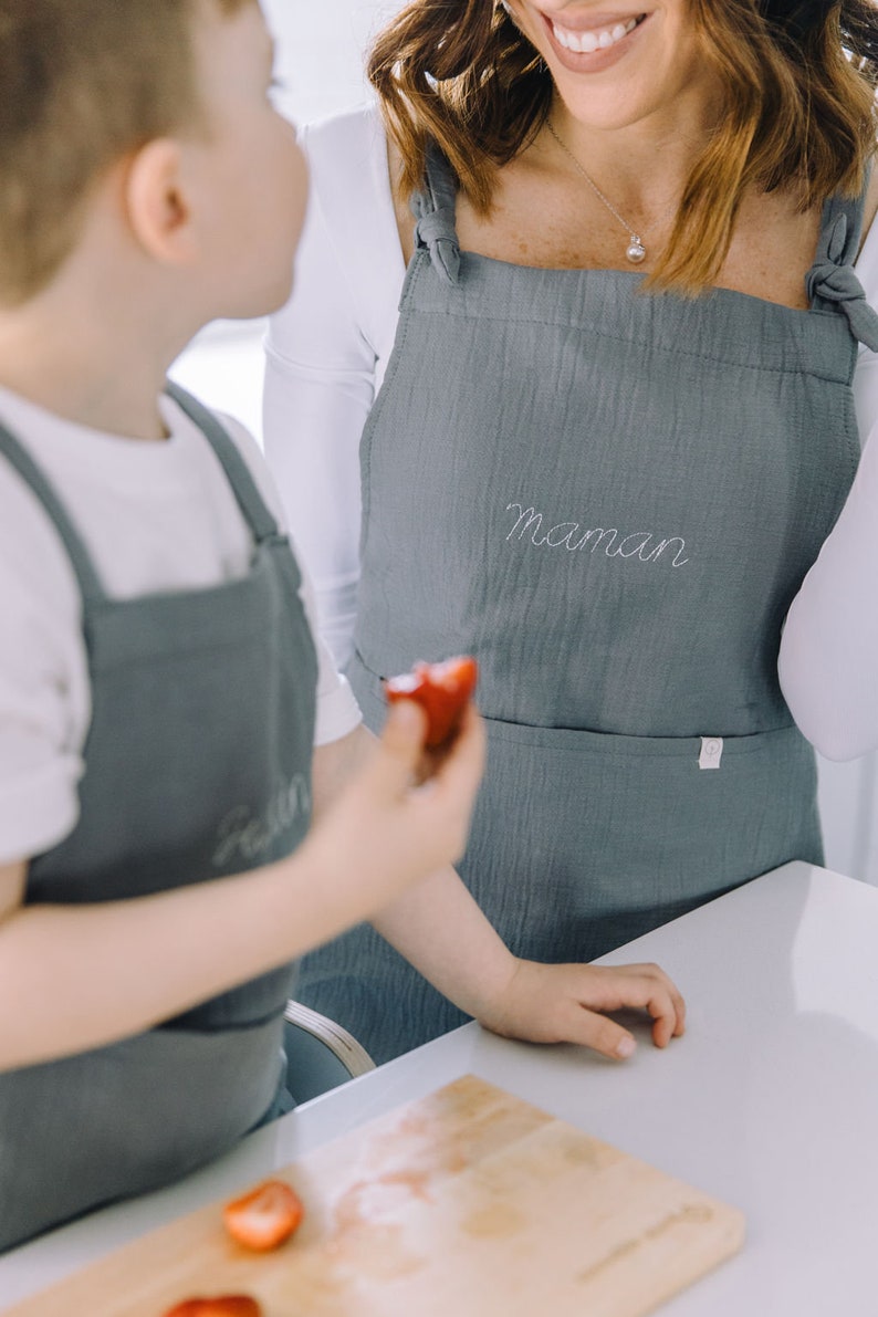 Adult apron slate blue image 1