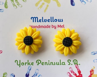 Sunflower studs Melvellous earrings