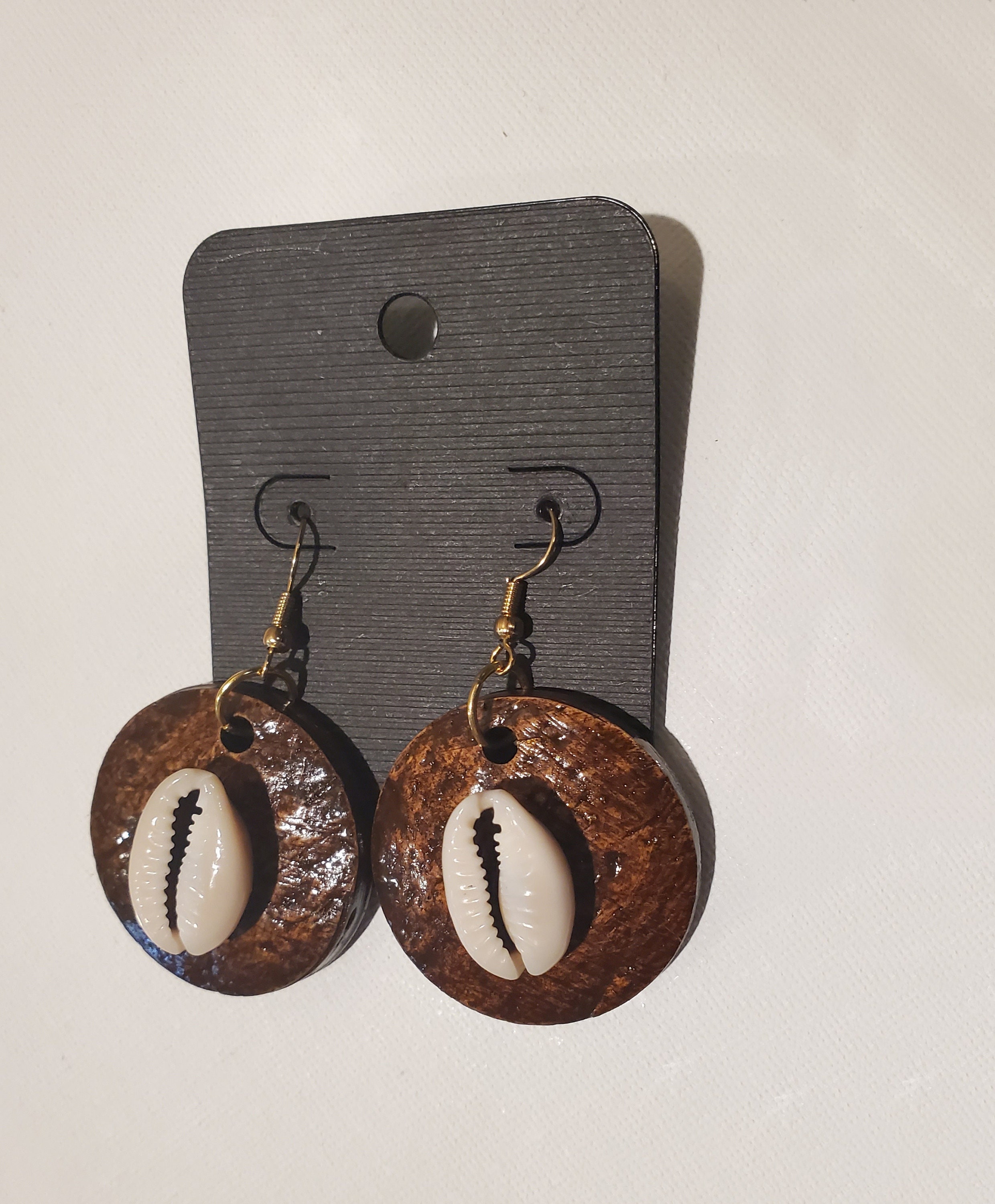 Shima no Sound Coconut Shell Earrings - Shop Wildman Working House Earrings  & Clip-ons - Pinkoi