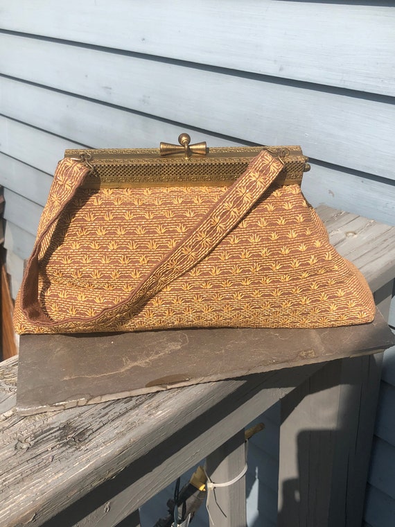 Vintage gold lamé purse