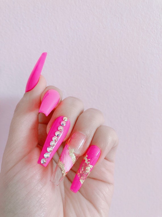 Hot pink nails with rhinestones | Nails ♥ | Pinterest | Nails, Rhinestone  nails, Hot pink nails