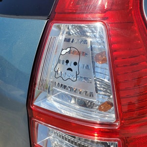 Leuke Ghost Halloween Vinyl Car Decal Sticker - Brain Bite Ghost - Aangepaste sticker/sticker voor auto, raamtuimelaars, laptops, telefoon etc. Boo