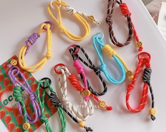 Smiley Face Rope Keychain: Handmade Paracord Wrist Strap Bag Charm