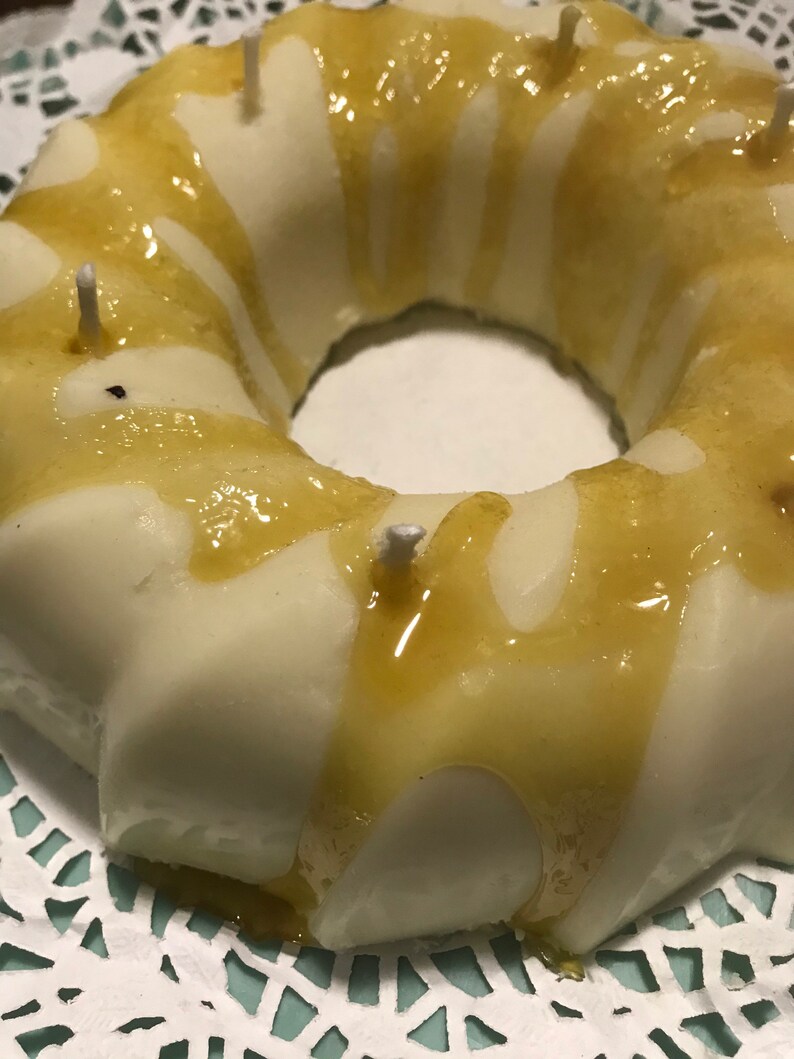 Bundt Cake candle Etsy