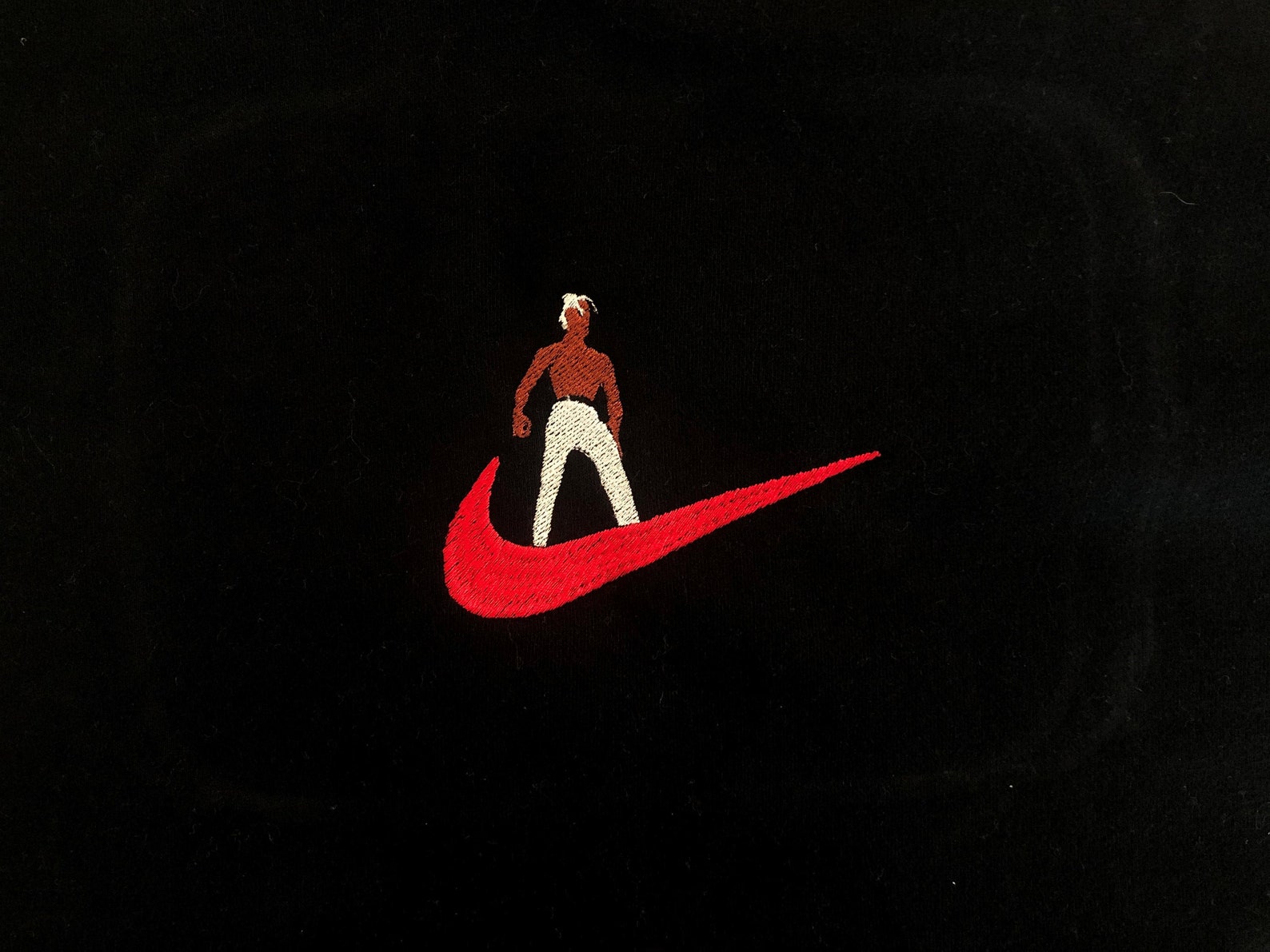 travis scott nike sign