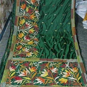 Hand Embroidered Kantha Stitch Saree: Green Art Silk Bangalore Blend