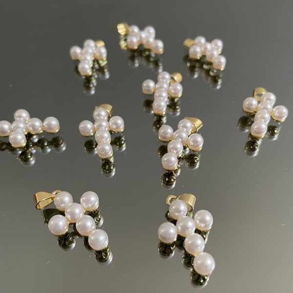 10 x Gold Pearl Cross Charm Pendant Bomboniere Favor DIY Wedding Christening Baptism