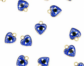 Colgante con dije de corazón y ojo turco azul