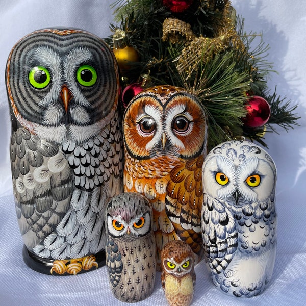 Owls Matryoshka Nesting Dolls: Christmas Decor (5pcs)