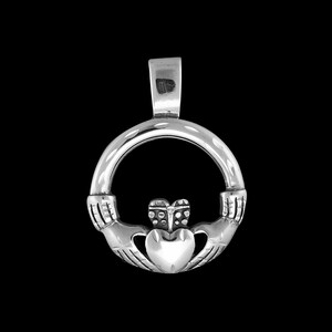 Claddagh Pendant, 925 Sterling Silver Pendant, Irish Pendant, Friendship Pendant, Love Jewelry, Claddagh Jewelry, Love Jewelry