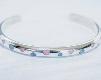 Pulsera de lunares • Brazalete de plata de ley 925 • Hecho a mano en Navajo • Joyería nativa americana • Detalle de ópalo