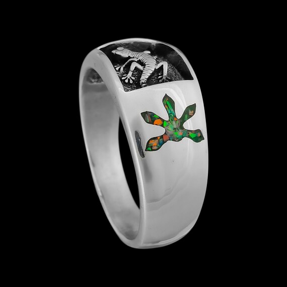 Ｊ*Ｊ様 犬の彫刻 シルバーリング 薄緑色 Navajo Handmade Gecko Ring • 925 Sterling Silver • Lizard Design