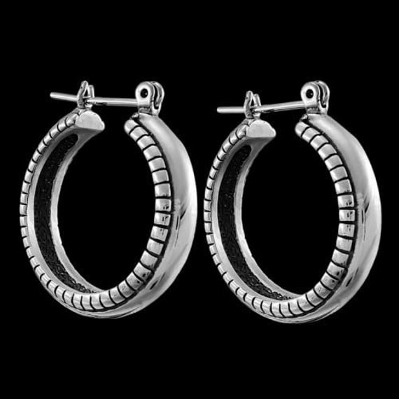 Hoop Earrings with Bead Edge Polished Sterling Silver Hoop Earrings with Bead Edge Polished Sterling Silver
