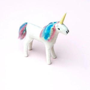 Unicorn Felt Toy, Toy Unicorn Handmade Toy, Felt Toy, Wool Unicorn Kids Toy, Baby Unicorn Toy, Rainbow Unicorn