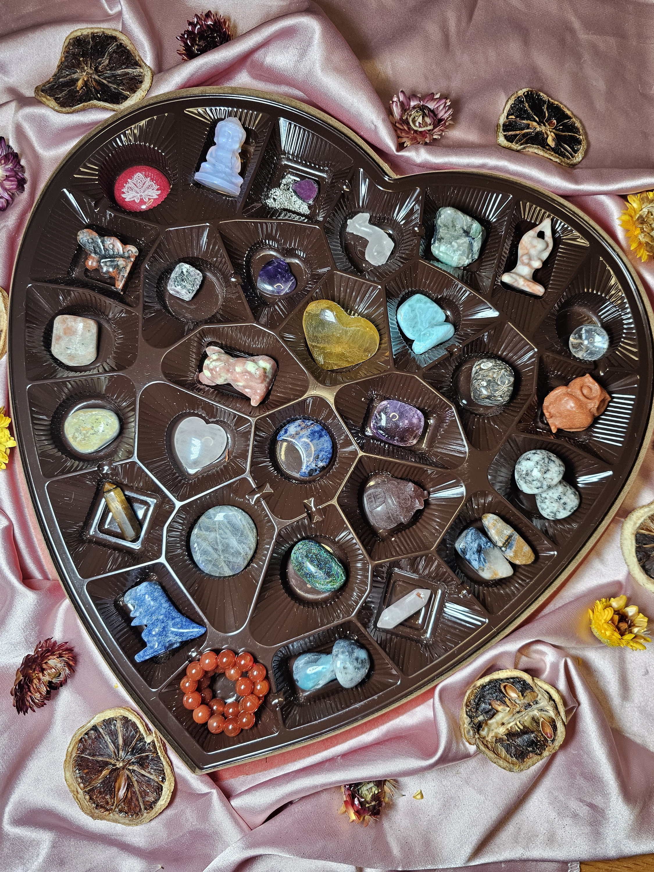 irodori.chocolate　スワロフスキーセット Chocolate Box of Crystals - Etsy