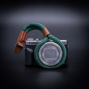 Pasek do aparatu fotograficznego DSLR Imperium Bags Legatus z paskami na nadgarstek - wygodny, regulowany pasek na rękę do aparatu dla fotografów