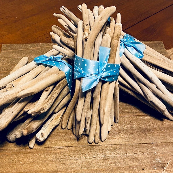 Pacific Coast Driftwood (Bundle of 25 (5in- 10 inches))