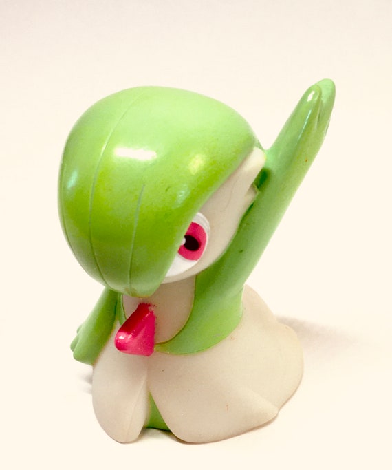 Pokemon Gardevoir Model Kit - Entertainment Earth