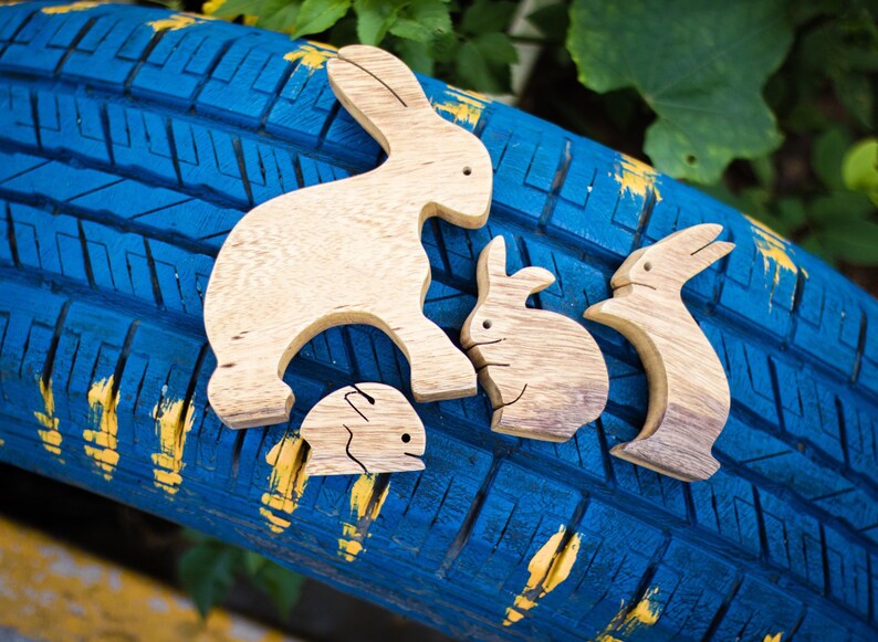 Puzzle personalizzato a forma di coniglio in legno: giocattolo per bambini in legno naturale immagine 7