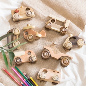Wooden City Cars Toys for children, Wooden Toy Vehicles Set, Nursery Decor, Birthday Gifts For 2 Year Old.