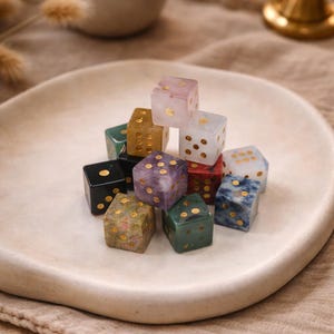 15mm Handmade Natural Stone Dice Set – Hand Polished Gemstone Dice for RPG, Board Games, Home Decor & Collection