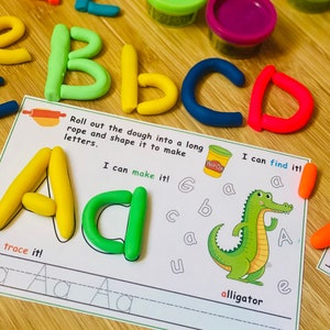 Alphabet spielen Knetmatte, ABC druckbare Play Doh, Vorschulaktivitäten, Feinmotorik, Kleinkind Quiet Time Aktivität.