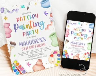 Puede incluir: Una invitación colorida para una fiesta de pintura de cerámica para un 5º cumpleaños. La invitación presenta una ilustración de acuarela de pinceles, paletas de pintura y cerámica. El texto de la invitación dice "Únete a nosotros para una fiesta de pintura de cerámica en honor al 5º cumpleaños de Maddison. Sábado 5 de diciembre a las 5 pm. 3145 Doctors Drive, Los Ángeles, CA, 90017. RSVP a Kayla al 310-341-3368."