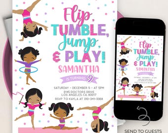 Puede incluir: Una invitación imprimible para una fiesta de cumpleaños de gimnasia para una niña. La invitación presenta un diseño colorido con una gimnasta en varias poses y el texto "Flip, Tumble, Jump & Play! Samantha cumple 9 años".