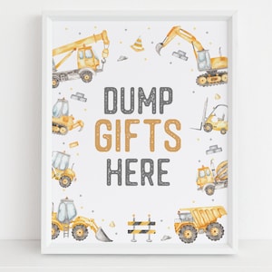 Volcar regalos aquí letrero de mesa, cumpleaños de construcción moderna EDITABLE, plantilla de niño de camiones al aire libre, banner de favores de fiesta, descarga instantánea KP189