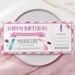 Maniküre-Geschenkgutscheinvorlage, bearbeitbare Geburtstagsüberraschung Mani Pedi, Nagelstudio-Spa-Tag-Gutscheinkarte Freundin Frau Mutter zum Ausdrucken