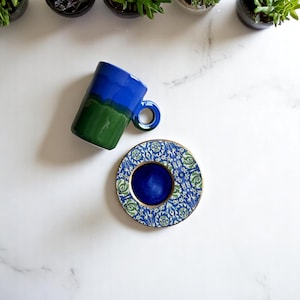 Taza de café de cerámica hecha a mano con platillo, taza grande y colorida, regalo único para amantes del café, regalo de inauguración de la casa, regalo para papá