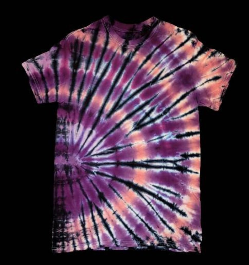 Fan burst tie dye tie dye shirt