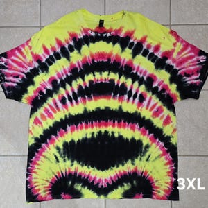 UV florescent Ready to ship tie dye size 3XL