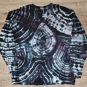 Black tourmaline long sleeve tie dye