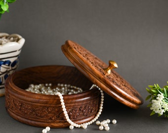 Sheesham Wood jewellery Decorative Masala Box Masala Dani Utility Spice Box Set.
