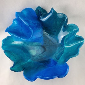 Large Resin Decorative Serving Bowl