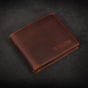 Portafoglio piccolo in pelle da uomo con scrittura a mano, portafoglio per carte di credito personalizzato inciso, portafoglio tascabile bifold, regalo dei testimoni dello sposo, regalo di Natale