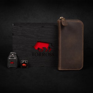 Set de regalo personalizado: cartera de tarjeta de crédito de cuero para hombre con llavero en caja mágica de madera, regalo de novio, regalo de Navidad, regalo de soltero