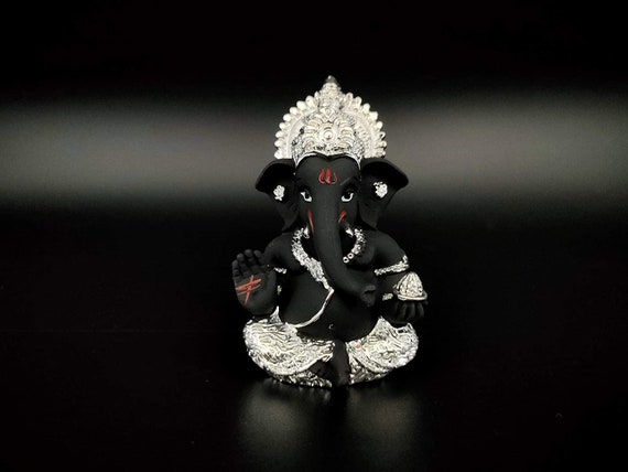 Lord Ganesha Statue for Car Dashboard God Ganesh Murti