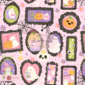 Könnte beinhalten: Ein nahtloses Halloween-Muster auf rosa Hintergrund. Das Design zeigt gerahmte Illustrationen von Geistern, Kürbissen und dem Wort "Boo". Weitere Elemente sind Spinnweben, Blumen und ein Totenkopf. Der Text "Happy Halloween" ist ebenfalls sichtbar.