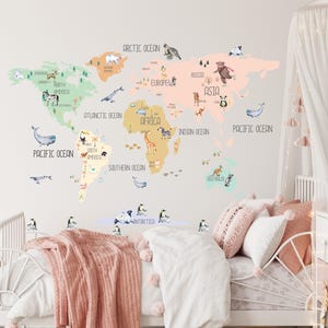 Weltkarte Aufkleber, Tiere abnehmbar und neu positionierbar, Weltkarte Aufkleber, Babyzimmer Weltkarte, Bunte Weltkarte, Boho Love