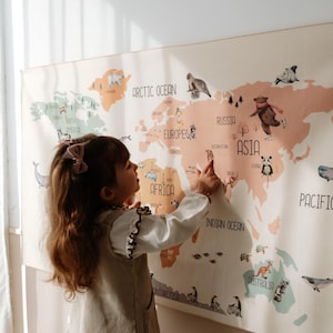 Wandtapijt wereldkaart, wandtapijt van biologisch katoen, wandkleed wereldkaart, wandkleed boho liefde voor baby