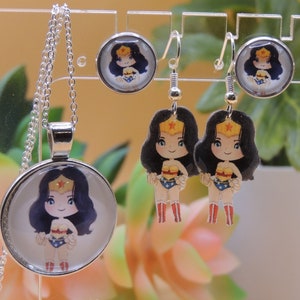 Wonderous Woman Jewlery