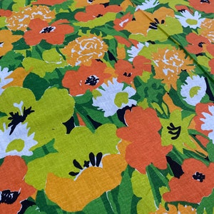 Vibrant 1970s Spring Mills Inc Flower Power Cotton Fabric!